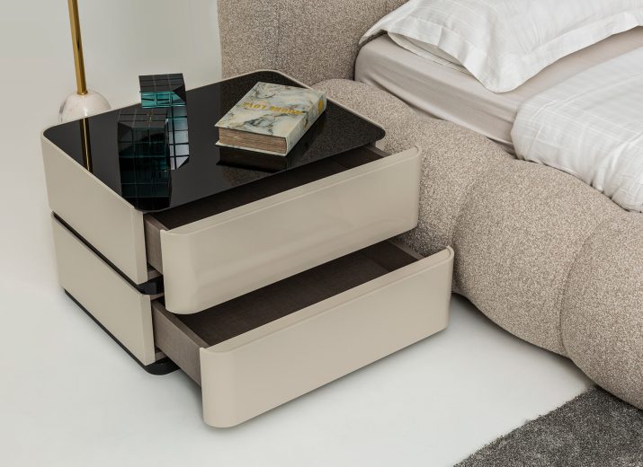 dream-nightstand-4