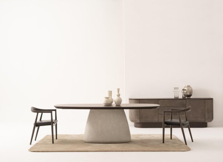 urun-loco-table-and-chairs-01.jpg