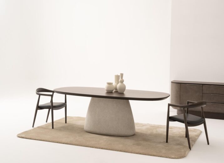 urun-loco-table-and-chairs-06.jpg