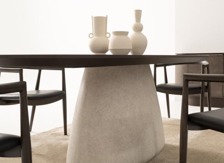 urun-loco-table-and-chairs-08.jpg