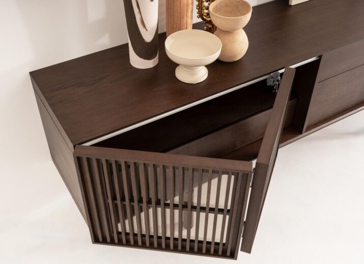 urun-monolog-table-and-chairs-09.jpg