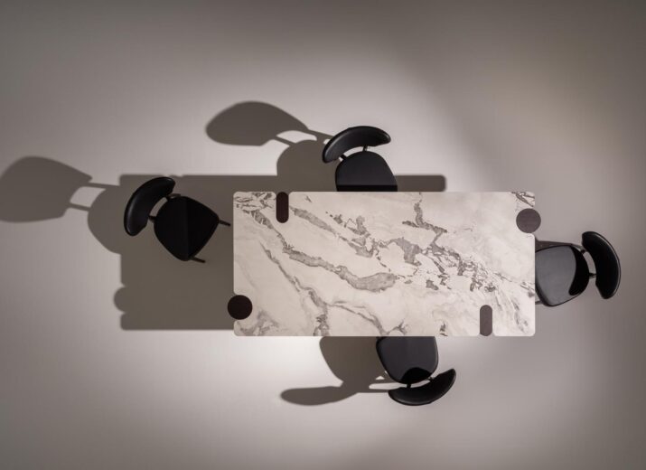 urun-opus-table-and-chairs-01.jpg